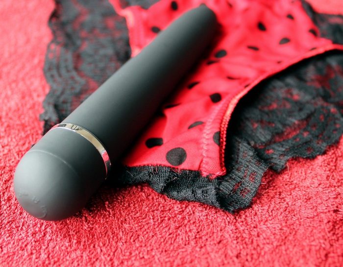 How to Choose the Best Online Sex Toys Store